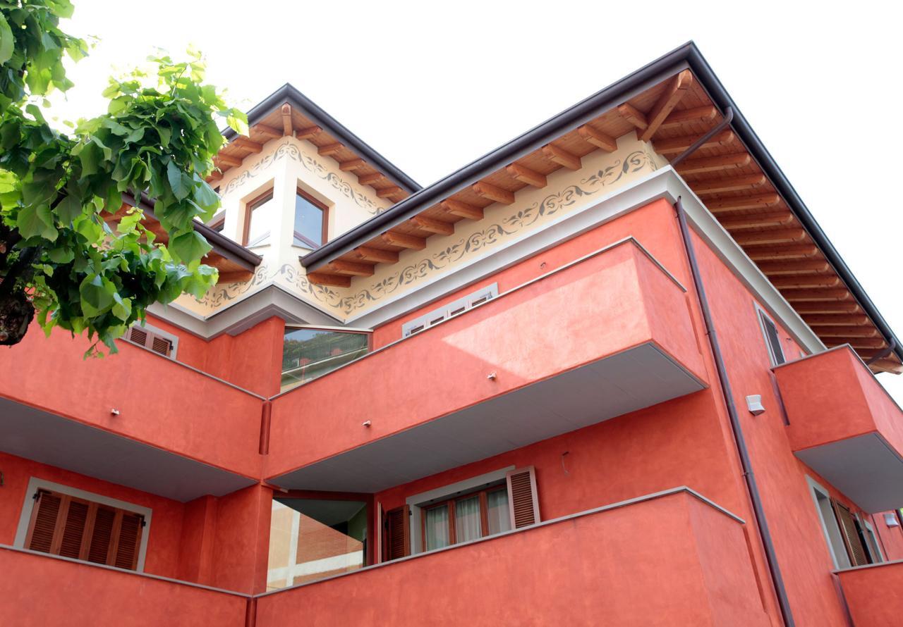 Residence Sant'Anna Ponte San Pietro  Exteriör bild